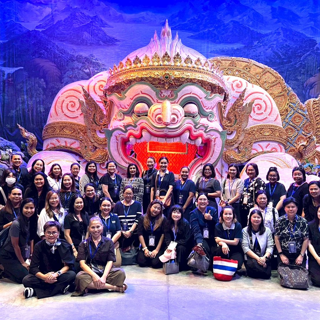 LINE_ALBUM_Day 2 - 3726_260708_64